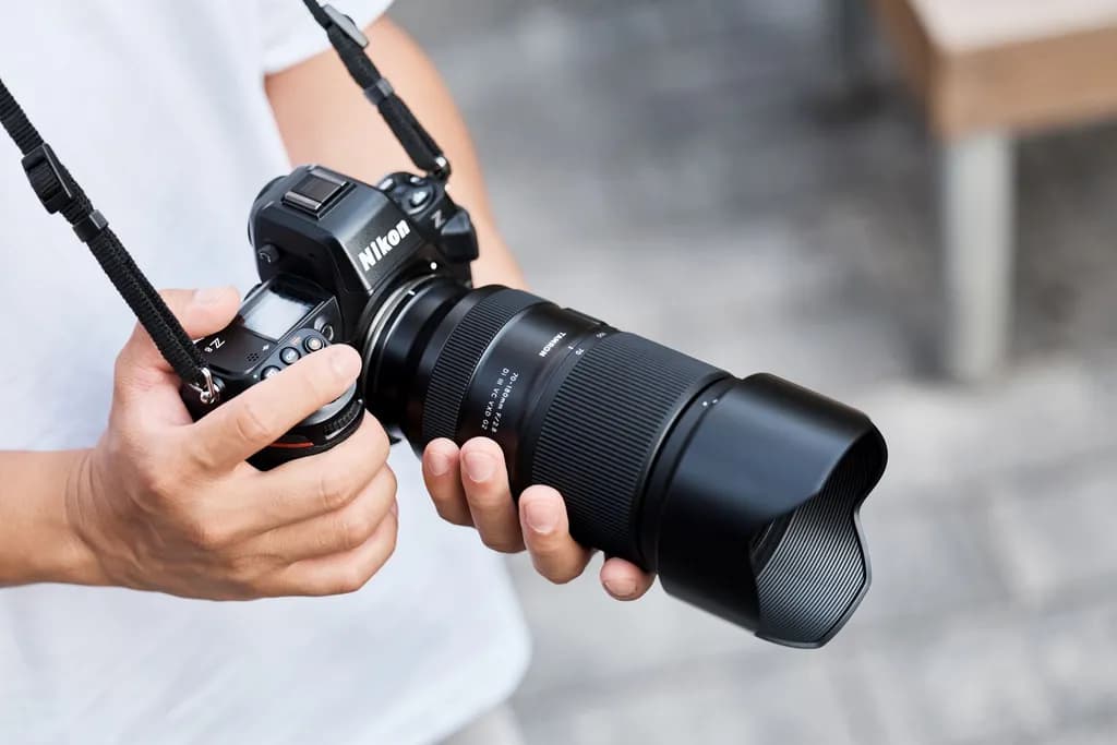 Kompaktna snaga bez kompromisa – Tamron je najavio objektiv 70-180mm F/2.8 VC G2 za Nikon Z